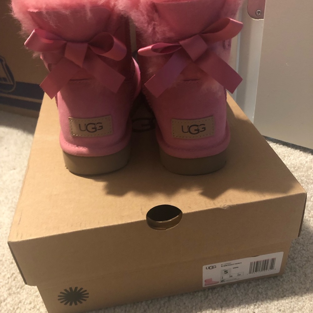 UGG mini Bailey Boots